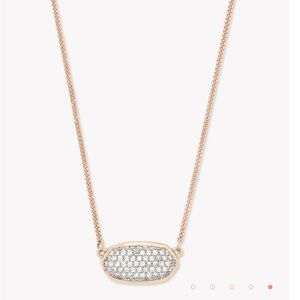 Kendra Scott necklace